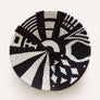 Geo Plateau Black and White