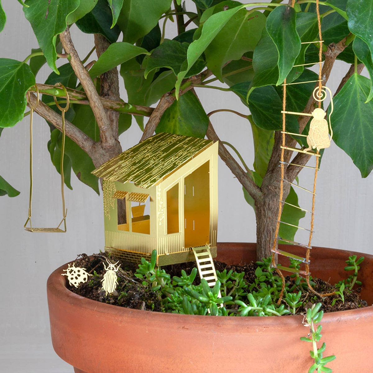 Tiny Treehouse for your plants – Lewis & Pine