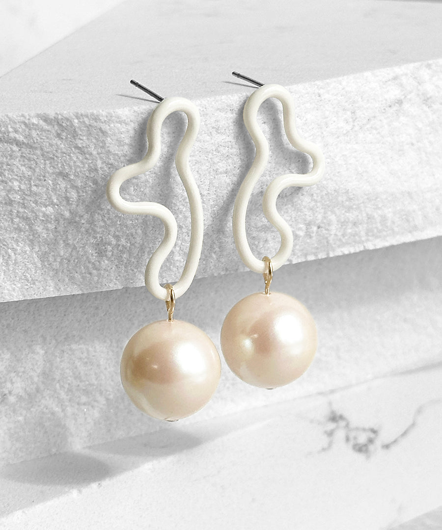The Blob! Earrings--Cream and Pearl
