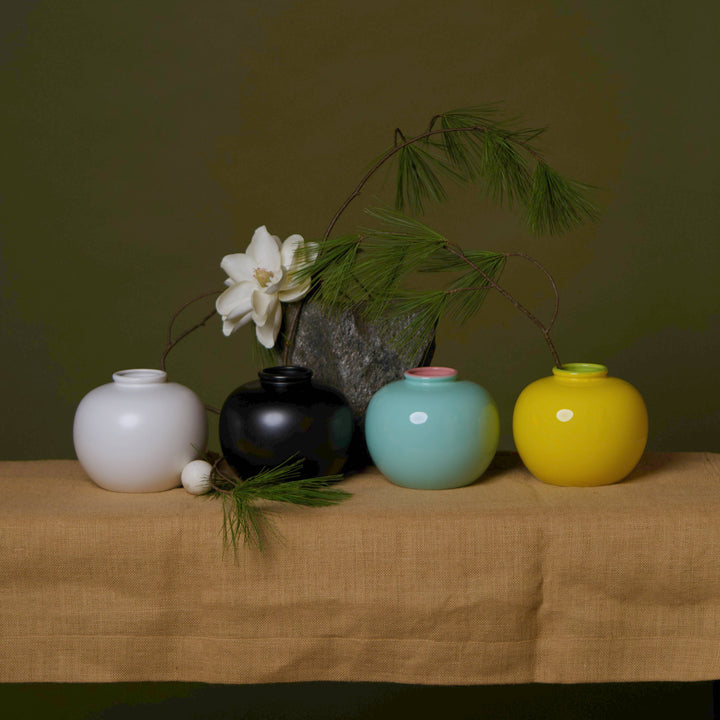 Jade Ring Glossy Porcelain Vase