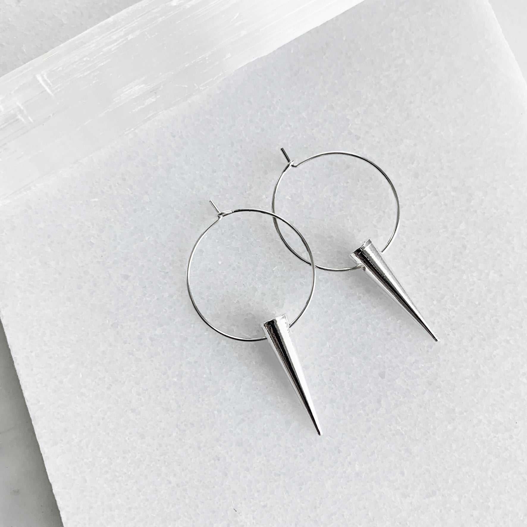 E.M. spike hoop earrings - Silver
