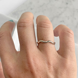 Squiggle Ring