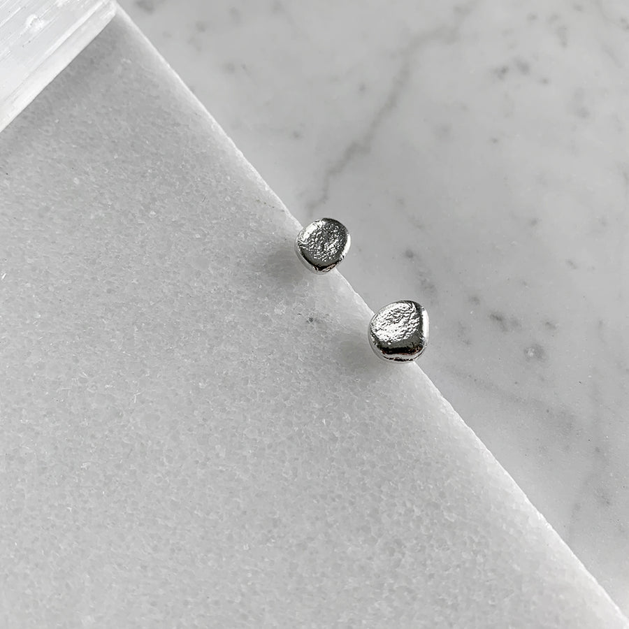 Beach Pebble Post Earrings